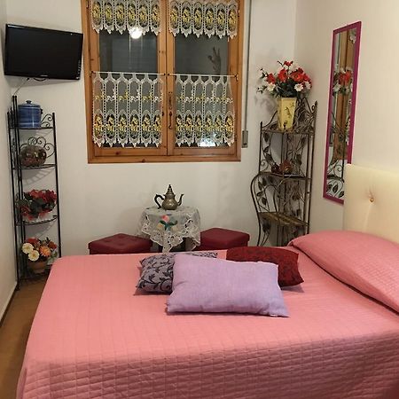 Bed & Breakfast Da Eliana Molinella Oda fotoğraf